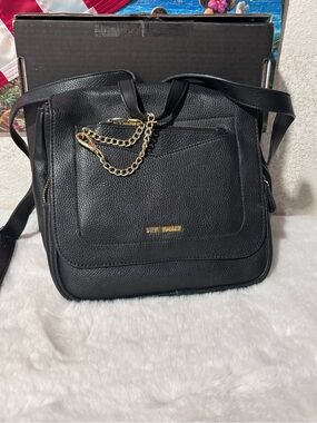 Steve Madden Black Pebbled Shoulder Crossbody with Gold Chain